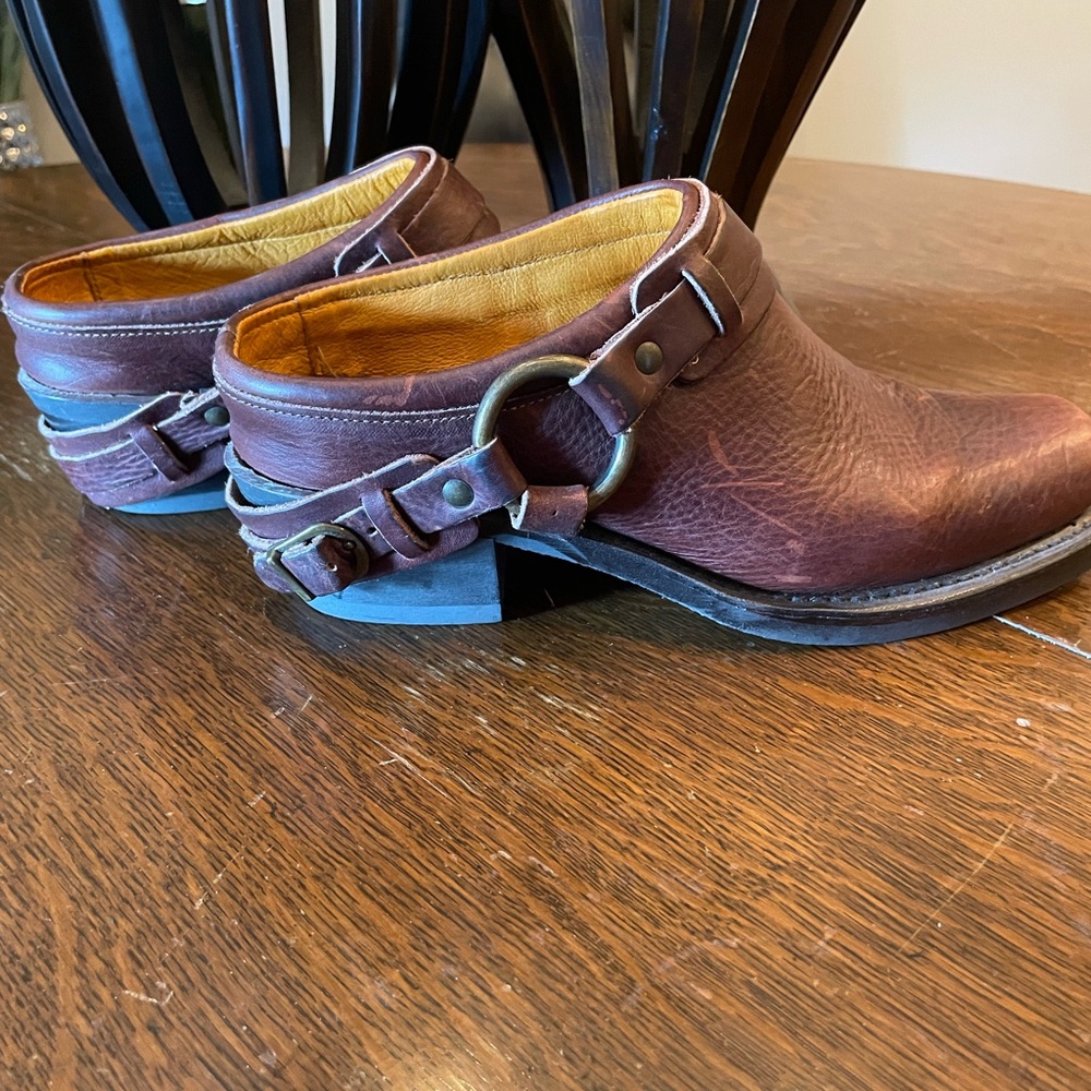 Frye leather booties. Size 7.5. Fit like an 8-8.5